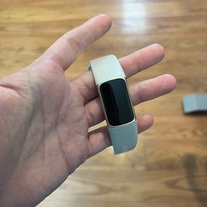 Fitbit Charge 5